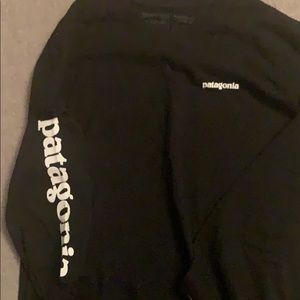 Patagonia longsleeve